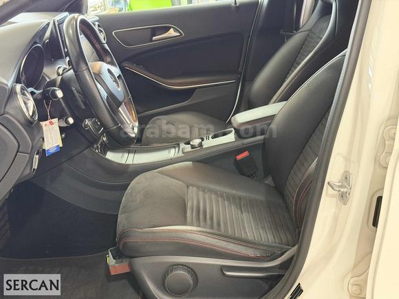 'SERCAN OTO'DAN//2014 MERCEDES GLA200//102.000km//7G-DCT