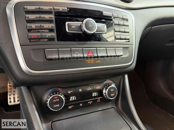 'SERCAN OTO'DAN//2014 MERCEDES GLA200//102.000km//7G-DCT