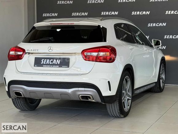 'SERCAN OTO'DAN//2014 MERCEDES GLA200//102.000km//7G-DCT