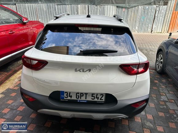 NURSAN - HATASIZ! 2023 KIA STONIC 4x2 COOL 1.4L OTOMATİK VİTES