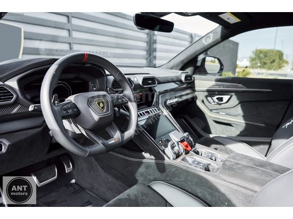 2023 LAMBORGHINI URUS PERFORMANTE 666 HP+ARKA AKS+CARBON+B&O FUL