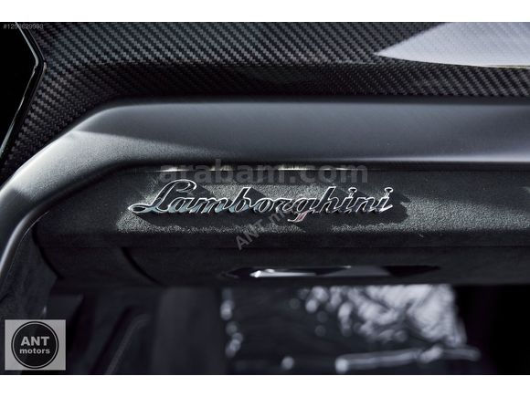 2023 LAMBORGHINI URUS PERFORMANTE 666 HP+ARKA AKS+CARBON+B&O FUL