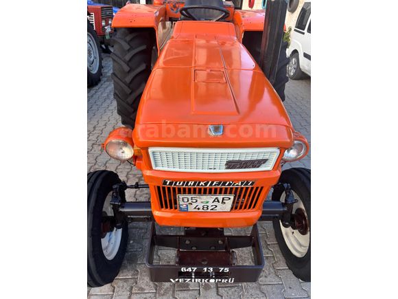 ILK SAHIBINDEN 1977MODEL 480LİK AŞIRI TEMIZLIKTE ANTİKA TRAKTÖR