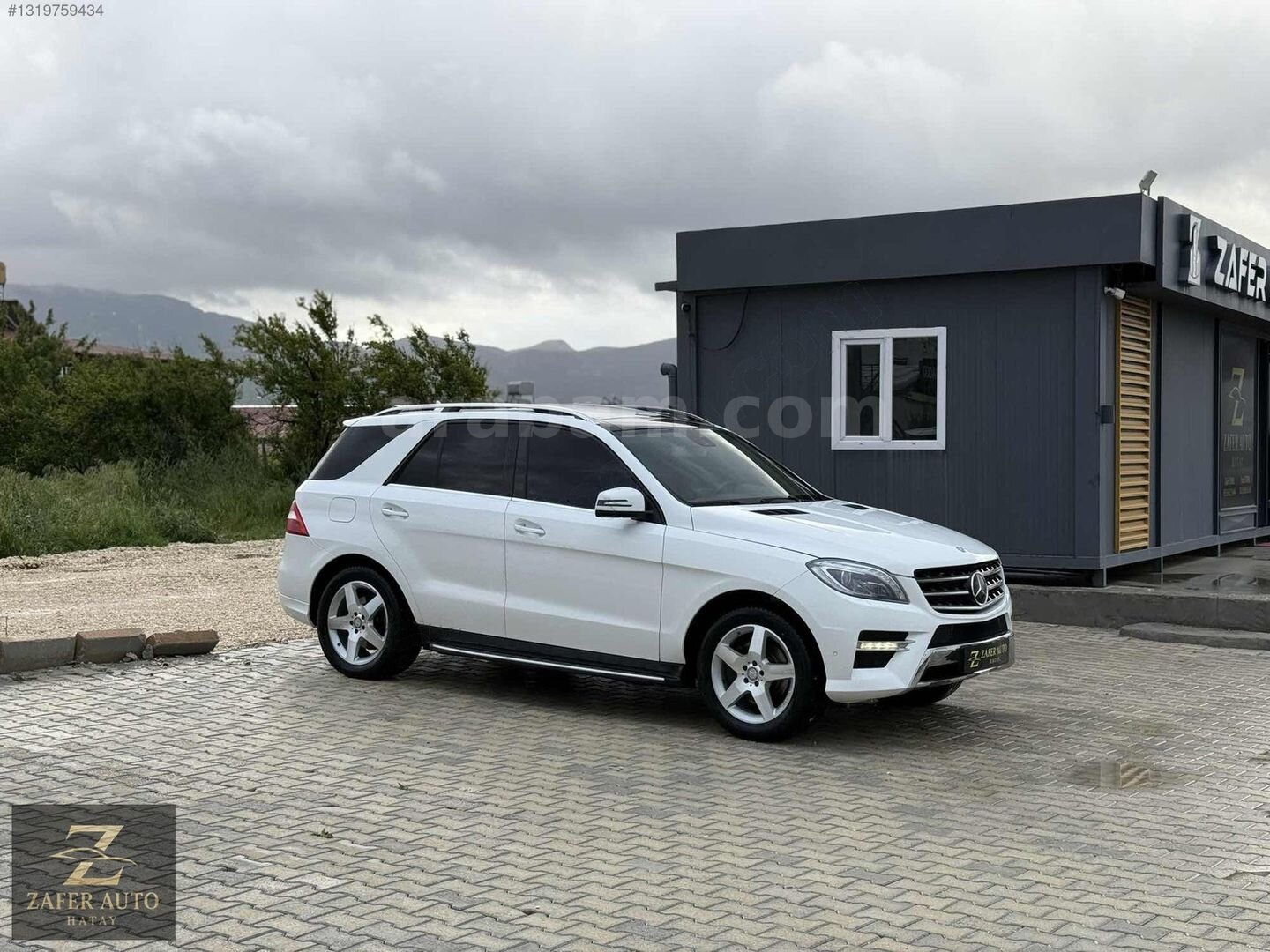 Galeriden Mercedes - Benz ML 350 AMG 2013 Model Hatay 311.000 km Beyaz 3