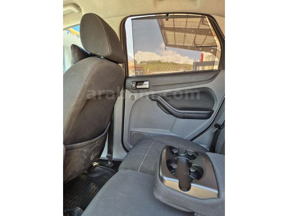 Doktor Sahibinden Ford Focus 1.6 TDCi Titanium 2009 Model  295.000 km Gri (titanyum)
