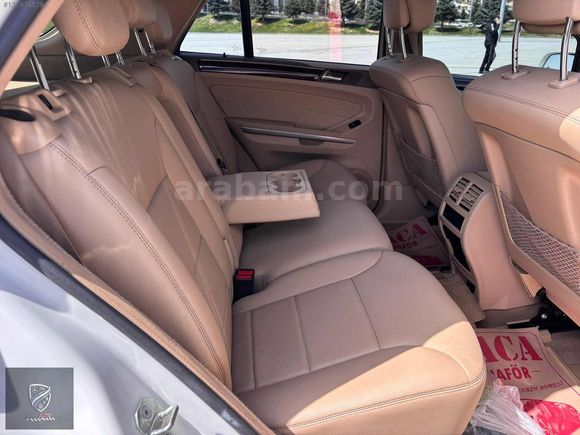 DÜŞÜK KM GLE GÖRÜNÜM ML 350 CDİ 4 MATİC