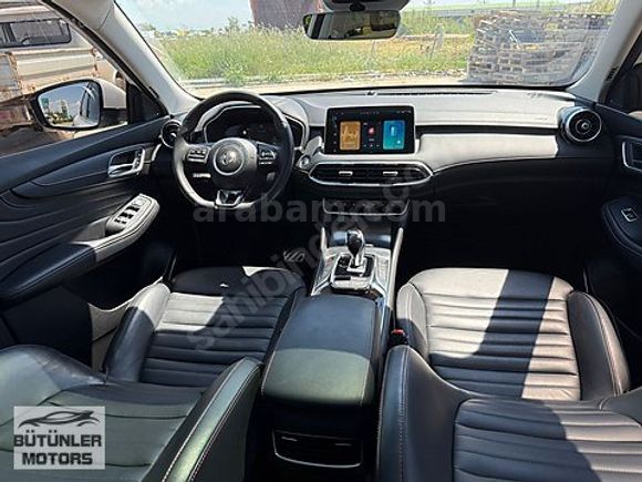 BÜTÜNLER MOTORS/2024/26.000KM'DE/NOKTA HATASIZ/BOYASIZ/TRAMERSİZ