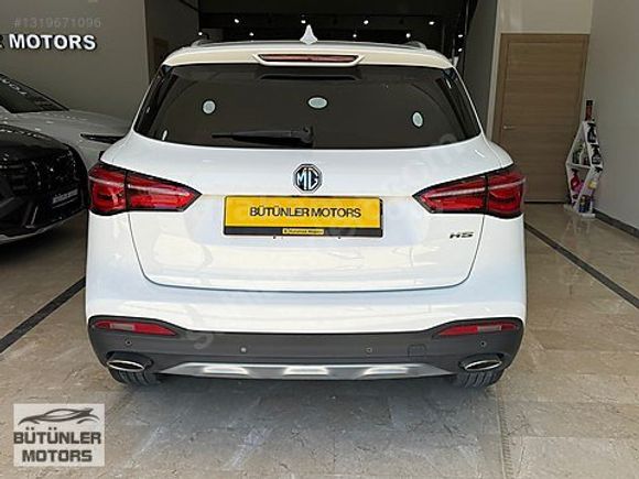 BÜTÜNLER MOTORS/2024/26.000KM'DE/NOKTA HATASIZ/BOYASIZ/TRAMERSİZ