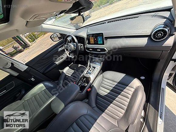 BÜTÜNLER MOTORS/2024/26.000KM'DE/NOKTA HATASIZ/BOYASIZ/TRAMERSİZ