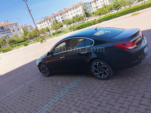 Sahibinden Opel Insignia 2.0 CDTI Edition 2011 Model