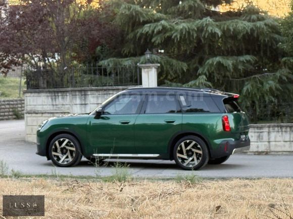 LUSSO GARAJ'dan FULL ARAYANLARA MİNİ COUNTRYMAN