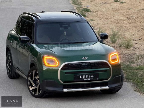 LUSSO GARAJ'dan FULL ARAYANLARA MİNİ COUNTRYMAN