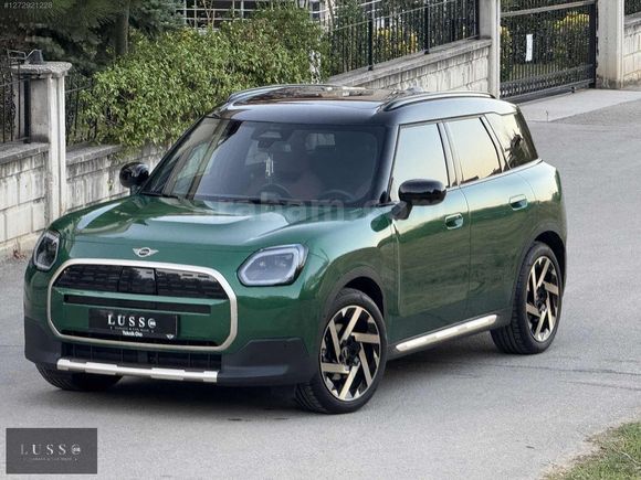 LUSSO GARAJ'dan FULL ARAYANLARA MİNİ COUNTRYMAN