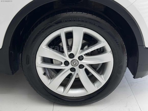 EMRAH AUTO'DAN 2016 MODEL OPEL MOKKA DİZEL OTOMATİK SUNROOF