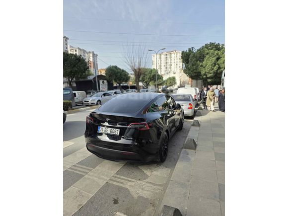 MODEL Y PERFORMANS  0061 plaka ile beraber verilecektir 