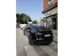 AKLINDA MODEL Y PERFORMANS VARSA BAKMALISINl