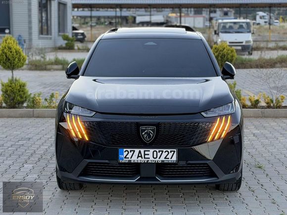 2025 PEUGEOT 3008 1.2HYBRİD ALLURE 17KM HATASIZ İLK SAHİBİNDEN..