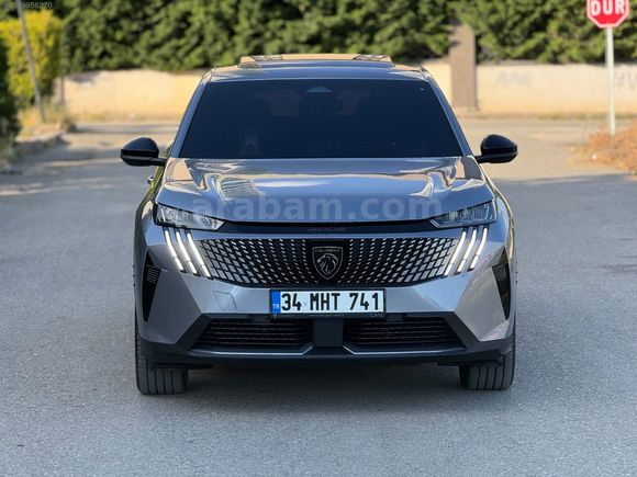 2024 CAM TAVANLI 3008 HATASIZ 13 BİNDE 1.2 HYBRİD ALLURE