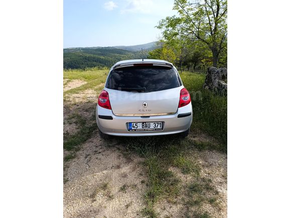 Sahibinden Renault Clio 1.4 Extreme 2009 Model