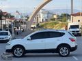 HATASIZ BOYASIZ CAM TAVANLI 82 BİN KM DE NISSAN