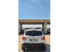 KIBRISCIK//2013 MODEL QASHQAİ 1.6 CAM TAVAN FUL PAKET TERTEMİZ