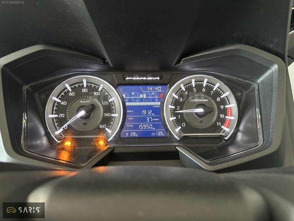 HONDA FORZA 250 - 15.000 KM
