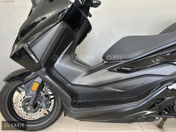 HONDA FORZA 250 - 15.000 KM
