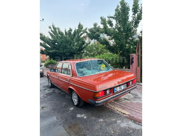 230.4 MERSEDES BENZl
