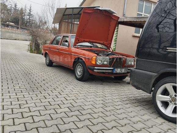 230.4 MERSEDES BENZl