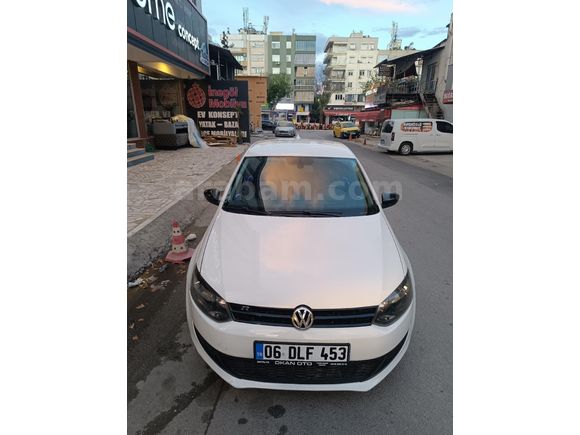 Sahibinden Volkswagen Polo 1.2 TDi BlueMotion 2013 Model  262.000 km Beyaz