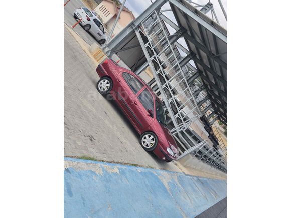 Sahibinden Renault Megane 1.6 RTE 2002 Model 