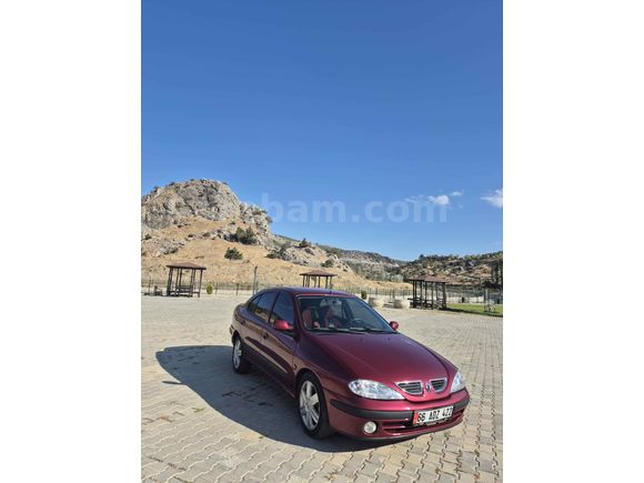 Sahibinden Renault Megane 1.6 RTE 2002 Model 