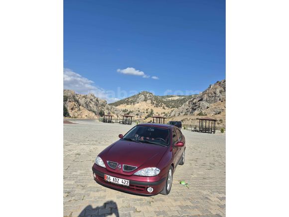 Sahibinden Renault Megane 1.6 RTE 2002 Model 