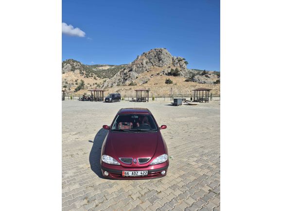 Sahibinden Renault Megane 1.6 RTE 2002 Model 