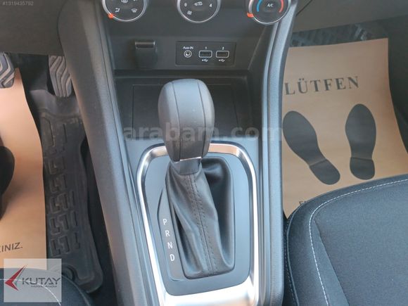 Kutay Bodrum'dan 2021 Çıkışlı Captur 1.3 Tce Touch 130 Hp.