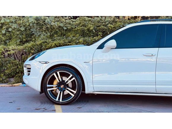 AKY MOTORS'DAN | CAYENNE | GTS CAM TAVAN | CHRONO | AİRMATİC |