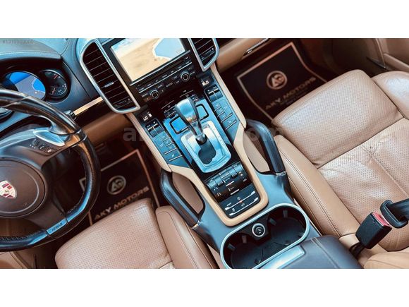 AKY MOTORS'DAN | CAYENNE | GTS CAM TAVAN | CHRONO | AİRMATİC |