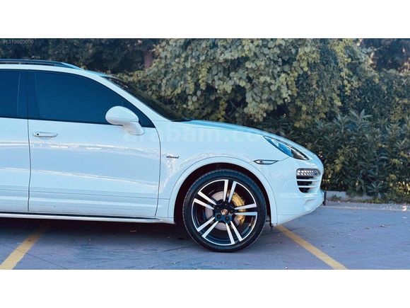 AKY MOTORS'DAN | CAYENNE | GTS CAM TAVAN | CHRONO | AİRMATİC |