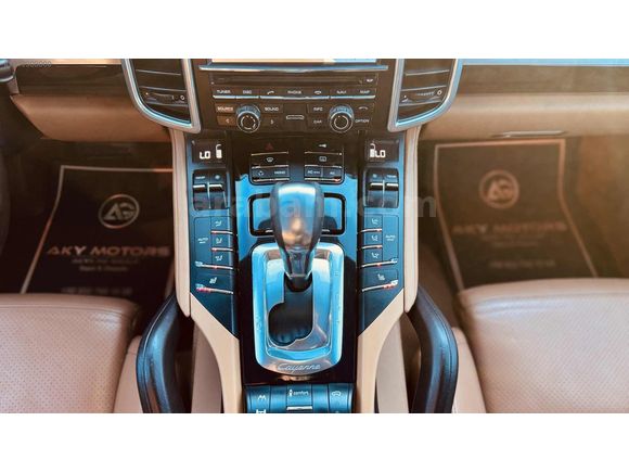 AKY MOTORS'DAN | CAYENNE | GTS CAM TAVAN | CHRONO | AİRMATİC |