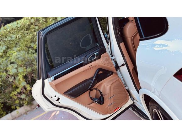 AKY MOTORS'DAN | CAYENNE | GTS CAM TAVAN | CHRONO | AİRMATİC |