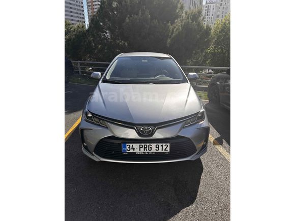 Sahibinden Toyota Corolla 1.5 Dream 2022 Model 