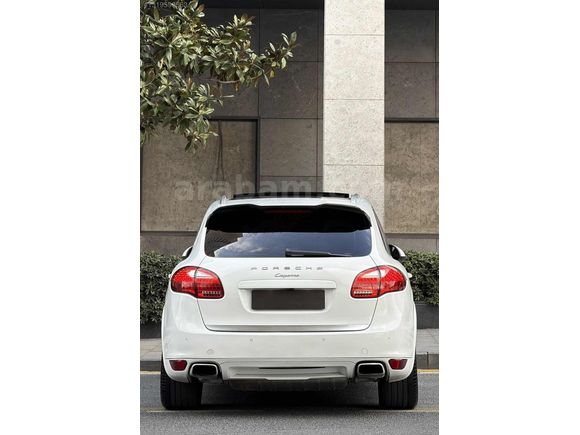 CHİLA | 2013 MODEL CAYENNE 3.0 DİESEL CAM TAVAN HATASIZ BOYASIZ