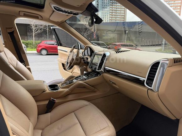 CHİLA | 2013 MODEL CAYENNE 3.0 DİESEL CAM TAVAN HATASIZ BOYASIZ