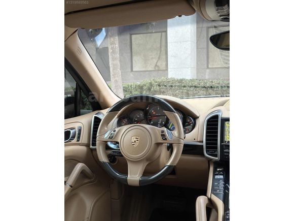 CHİLA | 2013 MODEL CAYENNE 3.0 DİESEL CAM TAVAN HATASIZ BOYASIZ