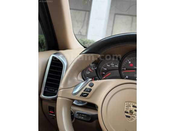 CHİLA | 2013 MODEL CAYENNE 3.0 DİESEL CAM TAVAN HATASIZ BOYASIZ
