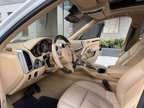 CHİLA | 2013 MODEL CAYENNE 3.0 DİESEL CAM TAVAN HATASIZ BOYASIZ
