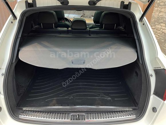 ÖZDOĞAN'dan PORSCHE CAYENNE 3.0 DİESEL BAYİ ÇIKIŞLI