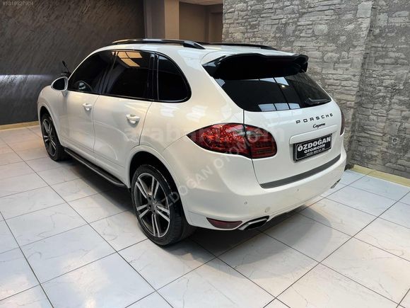 ÖZDOĞAN'dan PORSCHE CAYENNE 3.0 DİESEL BAYİ ÇIKIŞLI