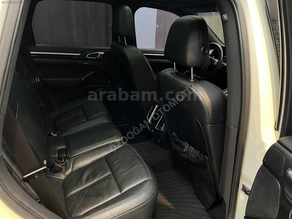 ÖZDOĞAN'dan PORSCHE CAYENNE 3.0 DİESEL BAYİ ÇIKIŞLI