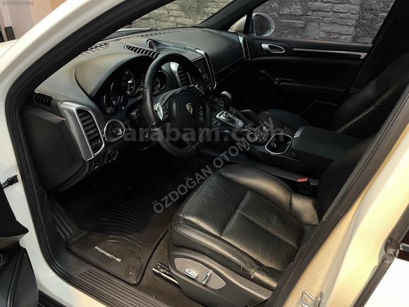 ÖZDOĞAN'dan PORSCHE CAYENNE 3.0 DİESEL BAYİ ÇIKIŞLI